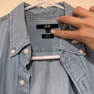 MENS UNIQLO DENIM SHIRT - SIZE S